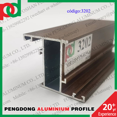 0.15m m T5 moderan los perfiles de aluminio del final de madera para las series L20 L25 L32 L5000 de Bolivia