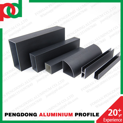 Perfiles de aluminio para ventanas en una variedad de colores y acabados