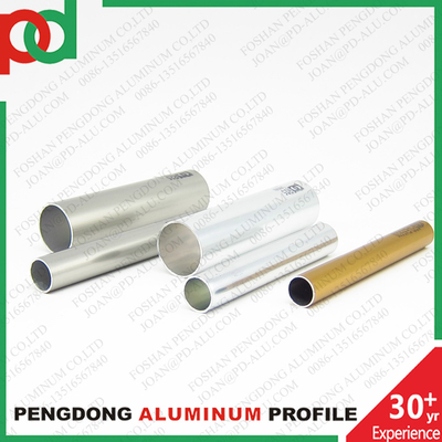 Perfiles de aluminio para ventanas en una variedad de colores y acabados
