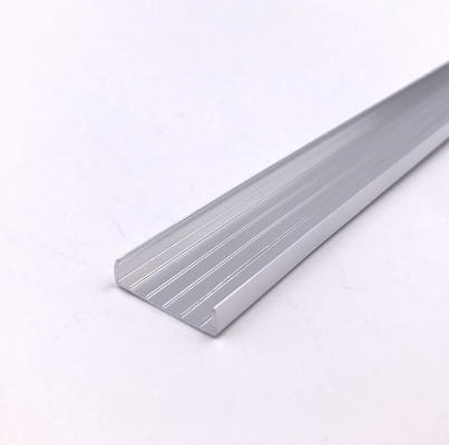 20.5m m U forman la altura de pulido 5m m de la anchura 20.5m m del perfil de aluminio
