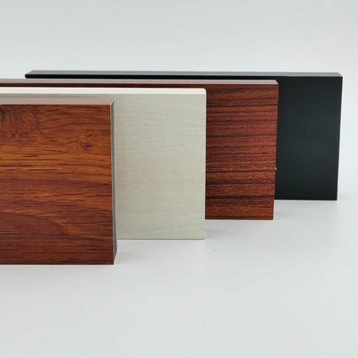 Perfiles de aluminio del final de madera del armario de cocina 1.4m m para el Medio Oriente de Libia