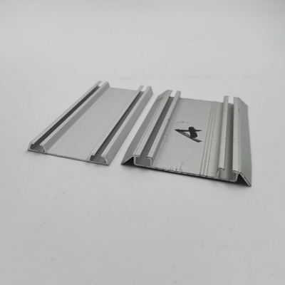 Perfil de aluminio de desplazamiento del guardarropa de RoHs MSDS para el carril de la pista del guardarropa