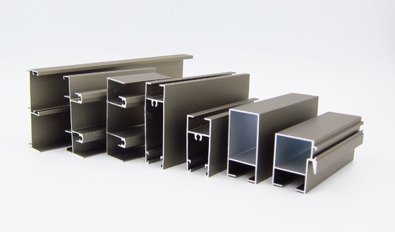 Las protuberancias de la aleación de aluminio de 6000 series T5 ajustan la forma para Windows