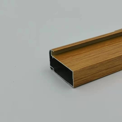 la madera del perfil de los 5.8M Aluminium Kitchen Cabinet cubrió el grueso de 1.4m m