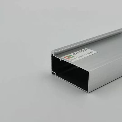 Buen precio Perfiles de aluminio de capa de la cocina del polvo de plata brillante para el ACP en línea