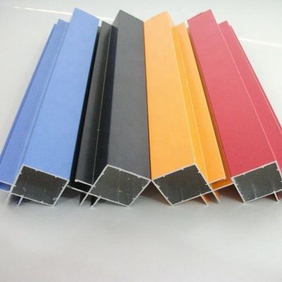 Buen precio La cocina de aluminio de T5 T6 T7 T8 perfila la sección para Libia Iraq Argelia en línea